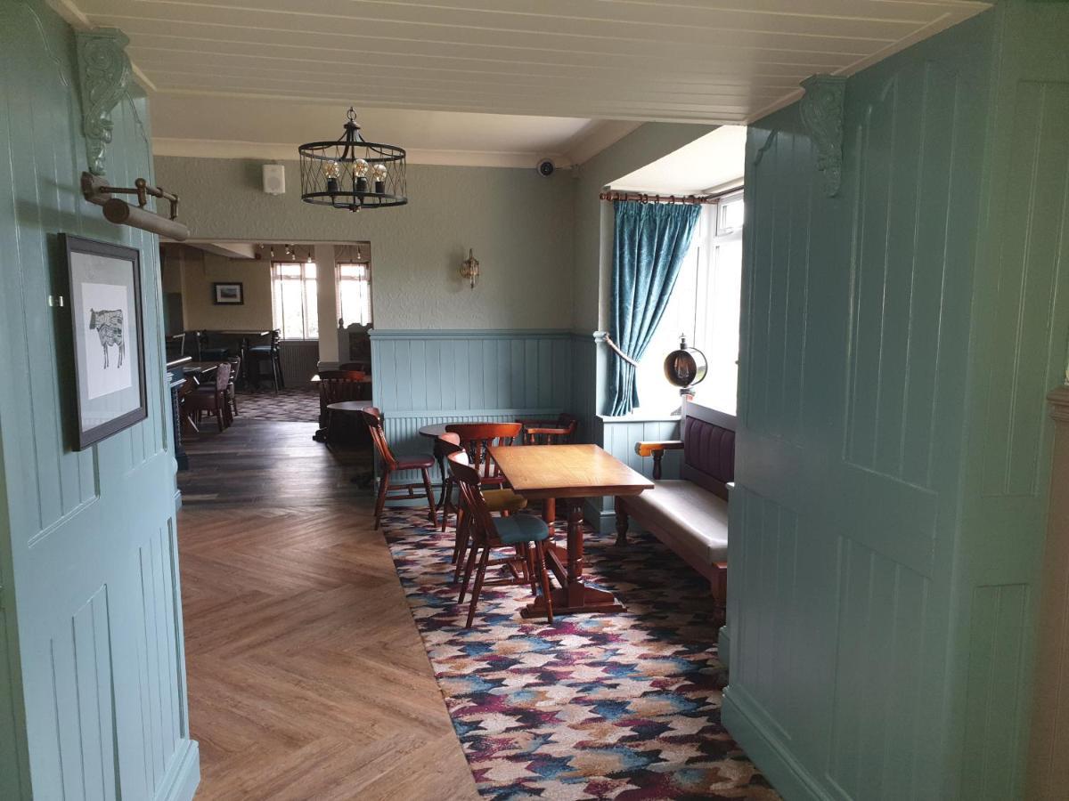 The Ivanhoe Hotel Scarborough Scalby  Exterior photo